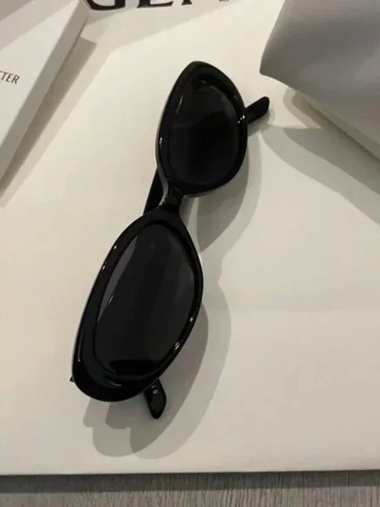 Maison Margiela x Gentle Monster Black Oval Sunglasses Designer Collab - Picture 6 of 8
